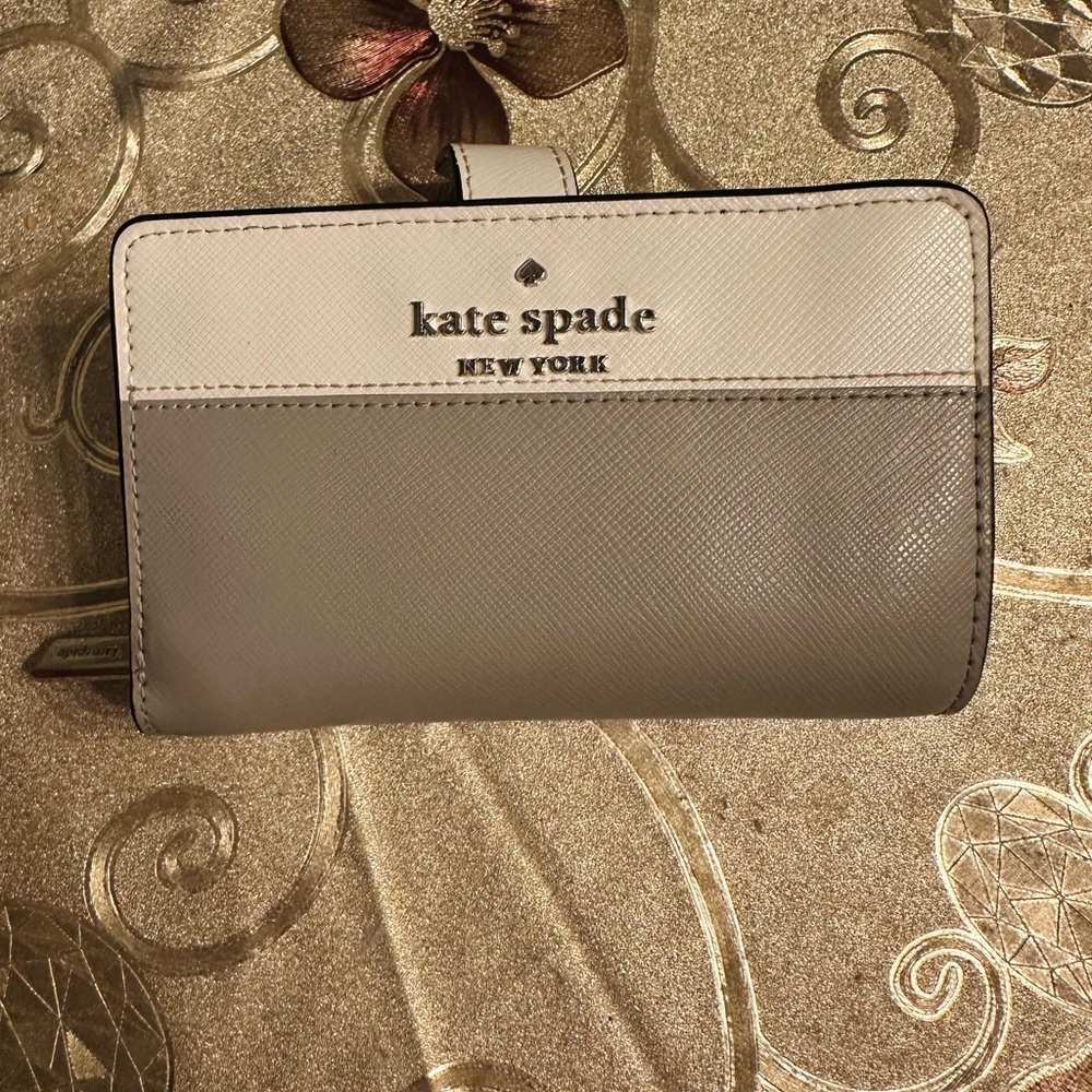Kate Spade Two-Tone Gray Wallet